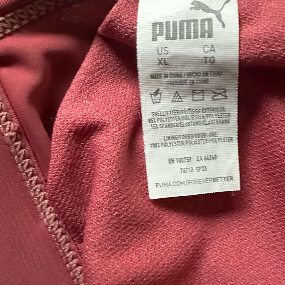 Size XL Puma 2 piece swimsuit. - Picture 3 of 5